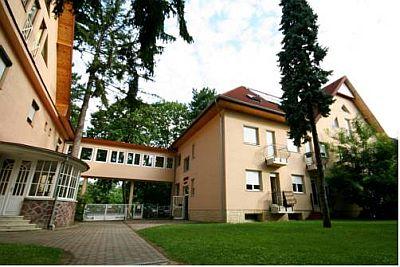 L'Hôtel Szindbàd à Balatonszemes avec des paquets de demi-pension - ✔️ Hotel Szindbad*** Balatonszemes - Le Szindbád Wellness Hotel á Balatonszemes