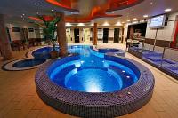 Wellness Hotel in Bank 3* wellness hotel with discount package