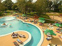 Wellness Hotel Azur Siofok - piscină exterioară, hoteluri de wellness din Balaton