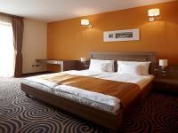 Accommodation in the centre of Pecs in Hotel Sándor****