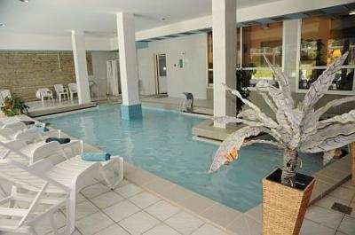 Hotel Fit Heviz met gunstige aanbiedingen en met inclusieve halfpension - ✔️ Hotel Fit*** Heviz - Thermaal en wellnesshotel Fit tegen actieprijzen met pakketaanbiedingen met halfpension in Heviz